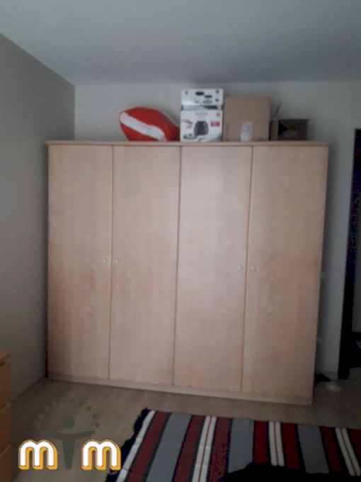 Bayrampaşa Altıntepe Mahallesi Mobilya Montaj Servis Mobilya montaj servisi olarak Altıntepe mahallesi mobilya montaj konusunda, evinizde veya ofisinizde bulunan demontaj halindeki mobilyaların, kurulu haldeki mobilyalarınızı demontaj hale getirip başka bir odaya, yapı marketlerden almış olduğunuz mobilyaların veya internet mobilya mağazalarından siparişle evinize getirtmiş olduğunuz hazır mobilyaların titizlikle montaj işlemini yapmaktayız. Demontaj veya montaj işlemi yapılırken ilerleyen zamanlarda oluşabilecek sorunlarında önüne geçmek için gayret göstermeye çalışıyoruz. Bazı mobilyalar kaliteli olurken bazıları ise kalitesiz ürünlerden oluşur. Çalışma hayatımızda bu tür sorunlar genellikle internet mağazalarında hazır satılan modüler mobilyalarda daha sık karşılaşıyoruz. Mobilyalarınızın uzun ömürlü montaj işlemi için firmamız ile iletişime geçerek randevu talebinde bulunabilirsiniz.