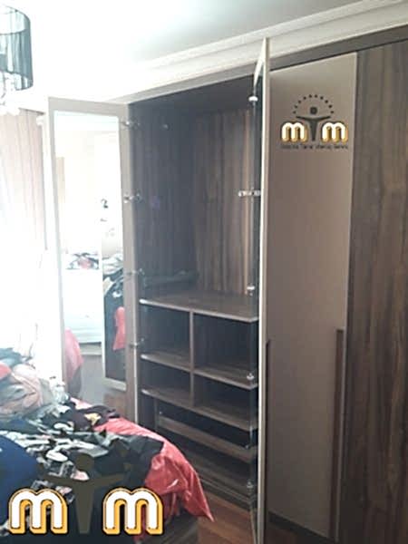 Bayrampaşa Muratpaşa Mahallesi Mobilya Tamir Servis Mobilya tamir servisi olarak Muratpaşa mahallesi mobilya tamiri konusunda hizmet veriyoruz. Mobilyalar yapısı gereği ahşaptan imal olması nedeniyle kolay hasar alabiliyor. Evden eve taşıma hizmeti veren bazı firmalar işlerini gelişi güzel yaptıklarından dolayı geride bir çok sorunlar bırakabiliyorlar. Mobilya tamir işlemi işinde deneyimli ve tecrübeli teknisyenler tarafından dikkatlice yapılmalıdır. İşinde deneyimli olmayan kişiler tarafından yapılan mobilya tamir işlemleri geri dönüşü olmayan hasarlara sebebiyet verebilmektedirler. Mobilyalarınızın kaliteli ve uzun ömürlü tamir işlemi yapılması için konusunda uzman firmamızla iletişime geçerek randevu talebi oluşturabilirsiniz.