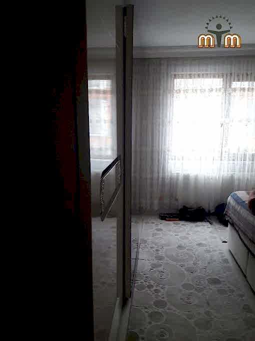 Arnavutköy Dursunköy Mahallesi Mobilya Tamir Servis Mobilya tamir servisi olarak Dursunköy mahallesi mobilya tamiri konusunda hizmet veriyoruz. Mobilyalar yapısı gereği ahşaptan imal olması nedeniyle kolay hasar alabiliyor. Evden eve taşıma hizmeti veren bazı firmalar işlerini gelişi güzel yaptıklarından dolayı geride bir çok sorunlar bırakabiliyorlar. Mobilya tamir işlemi işinde deneyimli ve tecrübeli teknisyenler tarafından dikkatlice yapılmalıdır.