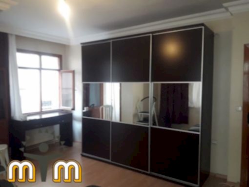 Avcılar Ambarlı Mahallesi Mobilya Montaj Servis Demontaj veya montaj işlemi yapılırken ilerleyen zamanlarda oluşabilecek sorunlarında önüne geçmek için gayret göstermeye çalışıyoruz. Bazı mobilyalar kaliteli olurken bazıları ise kalitesiz ürünlerden oluşur. Çalışma hayatımızda bu tür sorunlar genellikle internet mağazalarında hazır satılan modüler mobilyalarda daha sık karşılaşıyoruz. Mobilyalarınızın uzun ömürlü montaj işlemi için firmamız ile iletişime geçerek randevu talebinde bulunabilirsiniz.