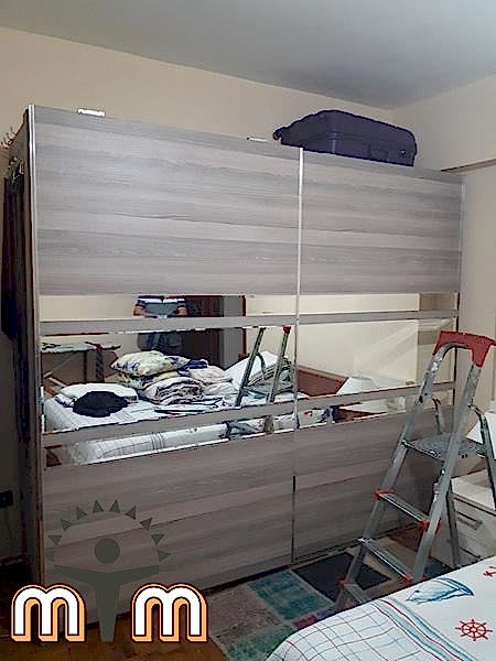 Avcılar Ambarlı Mahallesi Mobilya Tamir Servis Mobilya tamir servisi olarak Ambarlı mahallesi mobilya tamiri konusunda hizmet veriyoruz. Mobilyalar yapısı gereği ahşaptan imal olması nedeniyle kolay hasar alabiliyor. Evden eve taşıma hizmeti veren bazı firmalar işlerini gelişi güzel yaptıklarından dolayı geride bir çok sorunlar bırakabiliyorlar. Mobilya tamir işlemi işinde deneyimli ve tecrübeli teknisyenler tarafından dikkatlice yapılmalıdır.