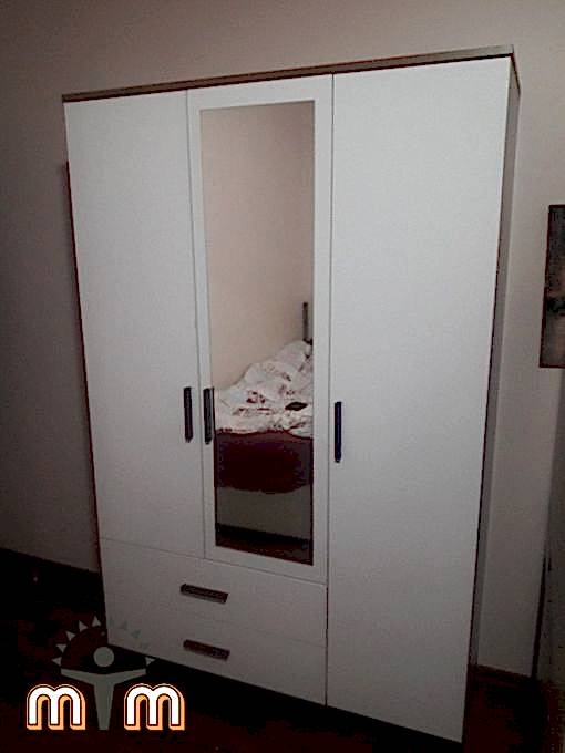 Bağcılar Yıldıztepe Mahallesi Mobilya Montaj Servis Demontaj veya montaj işlemi yapılırken ilerleyen zamanlarda oluşabilecek sorunlarında önüne geçmek için gayret göstermeye çalışıyoruz. Bazı mobilyalar kaliteli olurken bazıları ise kalitesiz ürünlerden oluşur. Çalışma hayatımızda bu tür sorunlar genellikle internet mağazalarında hazır satılan modüler mobilyalarda daha sık karşılaşıyoruz. Mobilyalarınızın uzun ömürlü montaj işlemi için firmamız ile iletişime geçerek randevu talebinde bulunabilirsiniz.