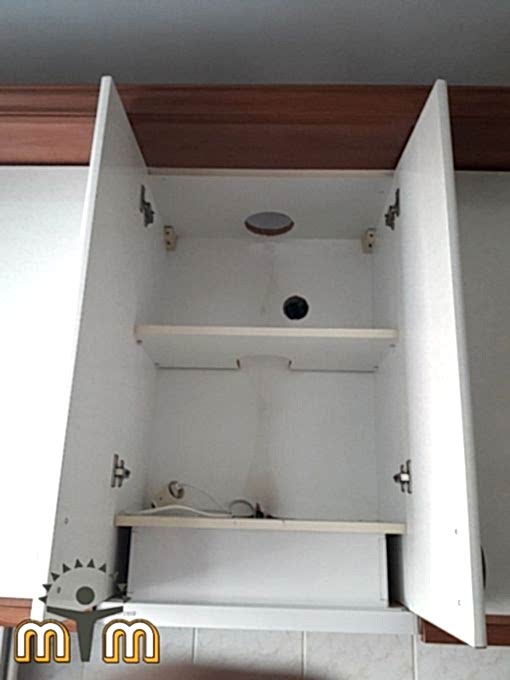 Bahçelievler Kocasinan Merkez Mahallesi Mobilya Tamir Servis Mobilya tamir servisi olarak Kocasinan Merkez mahallesi mobilya tamiri konusunda hizmet veriyoruz. Mobilyalar yapısı gereği ahşaptan imal olması nedeniyle kolay hasar alabiliyor. Evden eve taşıma hizmeti veren bazı firmalar işlerini gelişi güzel yaptıklarından dolayı geride bir çok sorunlar bırakabiliyorlar. Mobilya tamir işlemi işinde deneyimli ve tecrübeli teknisyenler tarafından dikkatlice yapılmalıdır.