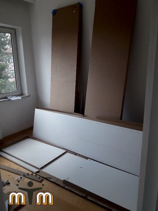 Bakırköy Cevizlik Mahallesi Mobilya Tamir Servis Mobilya tamir servisi olarak Cevizlik mahallesi mobilya tamiri konusunda hizmet veriyoruz. Mobilyalar yapısı gereği ahşaptan imal olması nedeniyle kolay hasar alabiliyor. Evden eve taşıma hizmeti veren bazı firmalar işlerini gelişi güzel yaptıklarından dolayı geride bir çok sorunlar bırakabiliyorlar. Mobilya tamir işlemi işinde deneyimli ve tecrübeli teknisyenler tarafından dikkatlice yapılmalıdır.