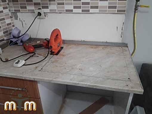 Beşiktaş Gayrettepe Mahallesi Mobilya Tamir Servis Mobilya tamir servisi olarak Gayrettepe mahallesi mobilya tamiri konusunda hizmet veriyoruz. Mobilyalar yapısı gereği ahşaptan imal olması nedeniyle kolay hasar alabiliyor. Evden eve taşıma hizmeti veren bazı firmalar işlerini gelişi güzel yaptıklarından dolayı geride bir çok sorunlar bırakabiliyorlar. Mobilya tamir işlemi işinde deneyimli ve tecrübeli teknisyenler tarafından dikkatlice yapılmalıdır