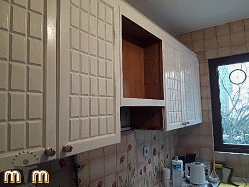 Beşiktaş Ortaköy Mahallesi Mobilya Tamir Servis Mobilya tamir servisi olarak Ortaköy mahallesi mobilya tamiri konusunda hizmet veriyoruz. Mobilyalar yapısı gereği ahşaptan imal olması nedeniyle kolay hasar alabiliyor. Evden eve taşıma hizmeti veren bazı firmalar işlerini gelişi güzel yaptıklarından dolayı geride bir çok sorunlar bırakabiliyorlar. Mobilya tamir işlemi işinde deneyimli ve tecrübeli teknisyenler tarafından dikkatlice yapılmalıdır