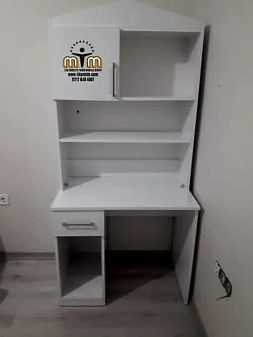 Beyoğlu Kamerhatun Mahallesi Mobilya Tamir Servis Mobilya tamir servisi olarak Kamerhatun mahallesi mobilya tamiri konusunda hizmet veriyoruz. Mobilyalar yapısı gereği ahşaptan imal olması nedeniyle kolay hasar alabiliyor. Evden eve taşıma hizmeti veren bazı firmalar işlerini gelişi güzel yaptıklarından dolayı geride bir çok sorunlar bırakabiliyorlar. Mobilya tamir işlemi işinde deneyimli ve tecrübeli teknisyenler tarafından dikkatlice yapılmalıdır.