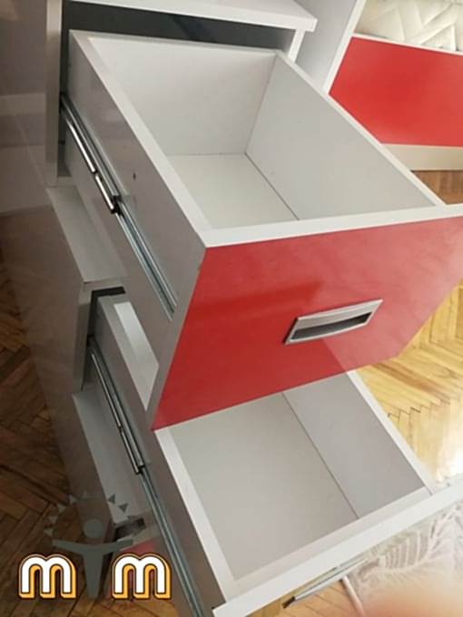 Beyoğlu Yahya Kahya Mahallesi Mobilya Montaj Servis Demontaj veya montaj işlemi yapılırken ilerleyen zamanlarda oluşabilecek sorunlarında önüne geçmek için gayret göstermeye çalışıyoruz. Bazı mobilyalar kaliteli olurken bazıları ise kalitesiz ürünlerden oluşur. Çalışma hayatımızda bu tür sorunlar genellikle internet mağazalarında hazır satılan modüler mobilyalarda daha sık karşılaşıyoruz. Mobilyalarınızın uzun ömürlü montaj işlemi için firmamız ile iletişime geçerek randevu talebinde bulunabilirsiniz.