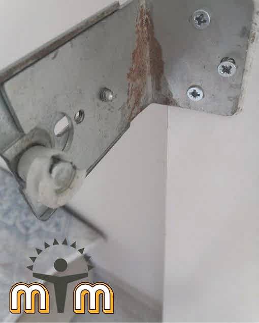 Büyükçekmece Bahçelievler Mahallesi Mobilya Tamir Servis Mobilya tamir servisi olarak Bahçelievler mahallesi mobilya tamiri konusunda hizmet veriyoruz. Mobilyalar yapısı gereği ahşaptan imal olması nedeniyle kolay hasar alabiliyor. Evden eve taşıma hizmeti veren bazı firmalar işlerini gelişi güzel yaptıklarından dolayı geride bir çok sorunlar bırakabiliyorlar. Mobilya tamir işlemi işinde deneyimli ve tecrübeli teknisyenler tarafından dikkatlice yapılmalıdır.