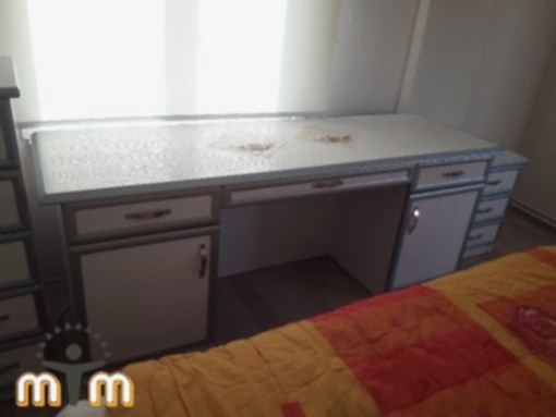 Esenler Birlik Mahallesi Mobilya Tamir Servis Mobilya tamir servisi olarak Birlik mahallesi mobilya tamiri konusunda hizmet veriyoruz. Mobilyalar yapısı gereği ahşaptan imal olması nedeniyle kolay hasar alabiliyor. Evden eve taşıma hizmeti veren bazı firmalar işlerini gelişi güzel yaptıklarından dolayı geride bir çok sorunlar bırakabiliyorlar. Mobilya tamir işlemi işinde deneyimli ve tecrübeli teknisyenler tarafından dikkatlice yapılmalıdır.