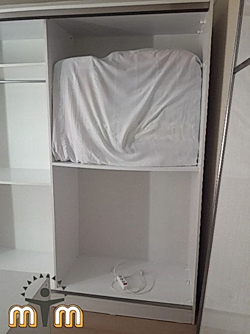 Esenler Havaalanı Mahallesi Mobilya Tamir Servis Mobilya tamir servisi olarak Havaalanı mahallesi mobilya tamiri konusunda hizmet veriyoruz. Mobilyalar yapısı gereği ahşaptan imal olması nedeniyle kolay hasar alabiliyor. Evden eve taşıma hizmeti veren bazı firmalar işlerini gelişi güzel yaptıklarından dolayı geride bir çok sorunlar bırakabiliyorlar