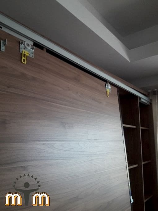 Esenyurt Aşık Veysel Mahallesi Mobilya Tamir Servis Mobilya tamir servisi olarak Aşık Veysel mahallesi mobilya tamiri konusunda hizmet veriyoruz. Mobilyalar yapısı gereği ahşaptan imal olması nedeniyle kolay hasar alabiliyor. Evden eve taşıma hizmeti veren bazı firmalar işlerini gelişi güzel yaptıklarından dolayı geride bir çok sorunlar bırakabiliyorlar. Mobilya tamir işlemi işinde deneyimli ve tecrübeli teknisyenler tarafından dikkatlice yapılmalıdır. İşinde deneyimli