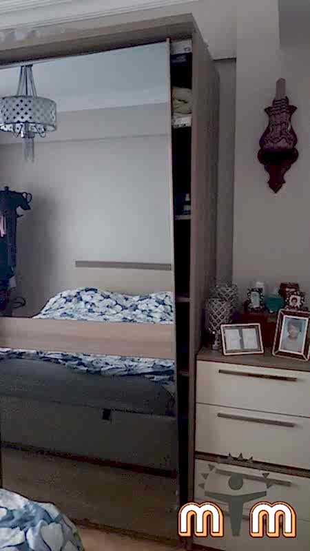 Eyüp Sultan Pirinççi Mahallesi Mobilya Tamir Servis Mobilya tamir servisi olarak Pirinççi mahallesi mobilya tamiri konusunda hizmet veriyoruz. Mobilyalar yapısı gereği ahşaptan imal olması nedeniyle kolay hasar alabiliyor. Evden eve taşıma hizmeti veren bazı firmalar işlerini gelişi güzel yaptıklarından dolayı geride bir çok sorunlar bırakabiliyorlar. Mobilya tamir işlemi işinde deneyimli ve tecrübeli teknisyenler tarafından dikkatlice yapılmalıdır