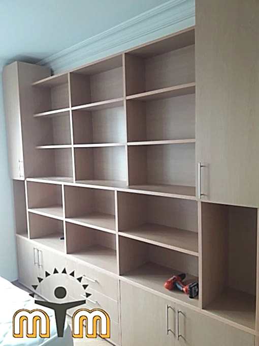 Fatih Süleymaniye Mahallesi Mobilya Tamir Servis Mobilya tamir servisi olarak Süleymaniye mahallesi mobilya tamiri konusunda hizmet veriyoruz. Mobilyalar yapısı gereği ahşaptan imal olması nedeniyle kolay hasar alabiliyor. Evden eve taşıma hizmeti veren bazı firmalar işlerini gelişi güzel yaptıklarından dolayı geride bir çok sorunlar bırakabiliyorlar. Mobilya tamir işlemi işinde deneyimli ve tecrübeli teknisyenler tarafından dikkatlice yapılmalıdır