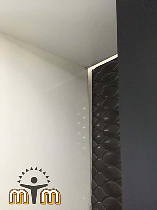 Fatih Sururi Mahallesi Mobilya Tamir Servis Mobilya tamir servisi olarak Sururi mahallesi mobilya tamiri konusunda hizmet veriyoruz. Mobilyalar yapısı gereği ahşaptan imal olması nedeniyle kolay hasar alabiliyor. Evden eve taşıma hizmeti veren bazı firmalar işlerini gelişi güzel yaptıklarından dolayı geride bir çok sorunlar bırakabiliyorlar. Mobilya tamir işlemi işinde deneyimli ve tecrübeli teknisyenler tarafından dikkatlice yapılmalıdır.