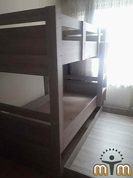 Gaziosmanpaşa Karadeniz Mahallesi Mobilya Tamir Servis Mobilya tamir servisi olarak Karadeniz mahallesi mobilya tamiri konusunda hizmet veriyoruz. Mobilyalar yapısı gereği ahşaptan imal olması nedeniyle kolay hasar alabiliyor. Evden eve taşıma hizmeti veren bazı firmalar işlerini gelişi güzel yaptıklarından dolayı geride bir çok sorunlar bırakabiliyorlar. Mobilya tamir işlemi işinde deneyimli ve tecrübeli teknisyenler tarafından dikkatlice yapılmalıdır. İşinde deneyimli olmayan kişiler tarafından yapılan