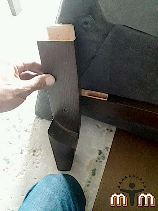 Gaziosmanpaşa Yenimahalle Mahallesi Mobilya Tamir Servis Mobilya tamir servisi olarak Yenimahalle mahallesi mobilya tamiri konusunda hizmet veriyoruz. Mobilyalar yapısı gereği ahşaptan imal olması nedeniyle kolay hasar alabiliyor. Evden eve taşıma hizmeti veren bazı firmalar işlerini gelişi güzel yaptıklarından dolayı geride bir çok sorunlar bırakabiliyorlar. Mobilya tamir işlemi işinde deneyimli ve tecrübeli teknisyenler tarafından dikkatlice yapılmalıdır. İşinde deneyimli olmayan kişiler tarafından