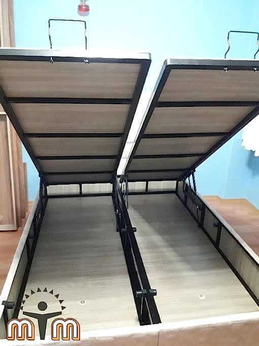 Güngören Sanayi Mahallesi Mobilya Tamir Servis Mobilya tamir servisi olarak Sanayi mahallesi mobilya tamiri konusunda hizmet veriyoruz. Mobilyalar yapısı gereği ahşaptan imal olması nedeniyle kolay hasar alabiliyor. Evden eve taşıma hizmeti veren bazı firmalar işlerini gelişi güzel yaptıklarından dolayı geride bir çok sorunlar bırakabiliyorlar. Mobilya tamir işlemi işinde deneyimli ve tecrübeli teknisyenler tarafından dikkatlice yapılmalıdır. İşinde deneyimli olmayan kişiler tarafından yapılan mobilya tamir işlemleri geri dönüşü olmayan hasarlara sebebiyet verebilmektedirler. Mobilyalarınızın kaliteli ve uzun ömürlü tamir işlemi yapılması için konusunda uzman firmamızla iletişime geçerek randevu talebi oluşturabilirsiniz.