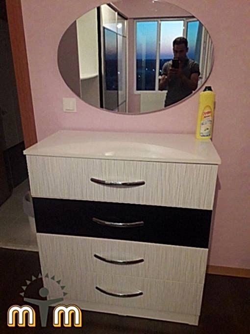 İlke Mobilya Tamir Montaj Servis İşinde deneyimli olmayan kişiler tarafından yapılan mobilya tamir işlemleri geri dönüşü olmayan hasarlara sebebiyet verebilmektedirler. Mobilyalarınızın kaliteli ve uzun ömürlü tamir işlemi yapılması için konusunda uzman firmamızla iletişime geçerek randevu talebi oluşturabilirsiniz.