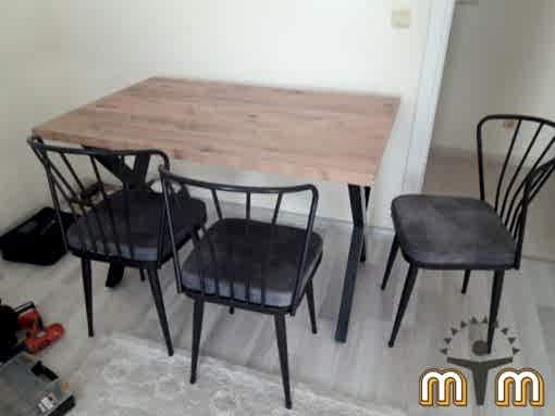 İlke Mobilya Tamir Montaj Servis İşinde deneyimli olmayan kişiler tarafından yapılan mobilya tamir işlemleri geri dönüşü olmayan hasarlara sebebiyet verebilmektedirler. Mobilyalarınızın kaliteli ve uzun ömürlü tamir işlemi yapılması için konusunda uzman firmamızla iletişime geçerek randevu talebi oluşturabilirsiniz.