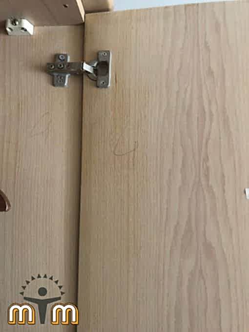 Bayrampaşa Cevatpaşa Mahallesi Mobilya Tamir Servis Mobilya tamir servisi olarak Cevatpaşa mahallesi mobilya tamiri konusunda hizmet veriyoruz. Mobilyalar yapısı gereği ahşaptan imal olması nedeniyle kolay hasar alabiliyor. Evden eve taşıma hizmeti veren bazı firmalar işlerini gelişi güzel yaptıklarından dolayı geride bir çok sorunlar bırakabiliyorlar. Mobilya tamir işlemi işinde deneyimli ve tecrübeli teknisyenler tarafından dikkatlice yapılmalıdır. İşinde deneyimli olmayan kişiler tarafından yapılan mobilya tamir işlemleri geri dönüşü olmayan hasarlara sebebiyet verebilmektedirler. Mobilyalarınızın kaliteli ve uzun ömürlü tamir işlemi yapılması için konusunda uzman firmamızla iletişime geçerek randevu talebi oluşturabilirsiniz.