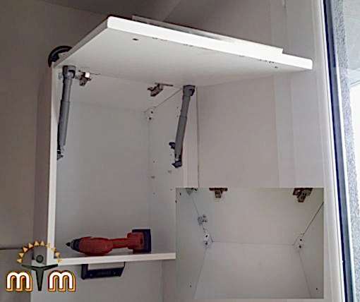 Kağıthane Hürriyet Mahallesi Mobilya Tamir Servis Mobilya tamir servisi olarak Hürriyet mahallesi mobilya tamiri konusunda hizmet veriyoruz. Mobilyalar yapısı gereği ahşaptan imal olması nedeniyle kolay hasar alabiliyor. Evden eve taşıma hizmeti veren bazı firmalar işlerini gelişi güzel yaptıklarından dolayı geride bir çok sorunlar bırakabiliyorlar. Mobilya tamir işlemi işinde deneyimli ve tecrübeli teknisyenler tarafından dikkatlice yapılmalıdır.