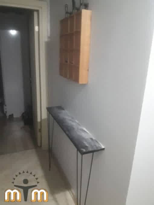 Kağıthane Telsizler Mahallesi Mobilya Tamir Servis Mobilya tamir servisi olarak Telsizler mahallesi mobilya tamiri konusunda hizmet veriyoruz. Mobilyalar yapısı gereği ahşaptan imal olması nedeniyle kolay hasar alabiliyor. Evden eve taşıma hizmeti veren bazı firmalar işlerini gelişi güzel yaptıklarından dolayı geride bir çok sorunlar bırakabiliyorlar. Mobilya tamir işlemi işinde deneyimli ve tecrübeli teknisyenler tarafından dikkatlice yapılmalıdır