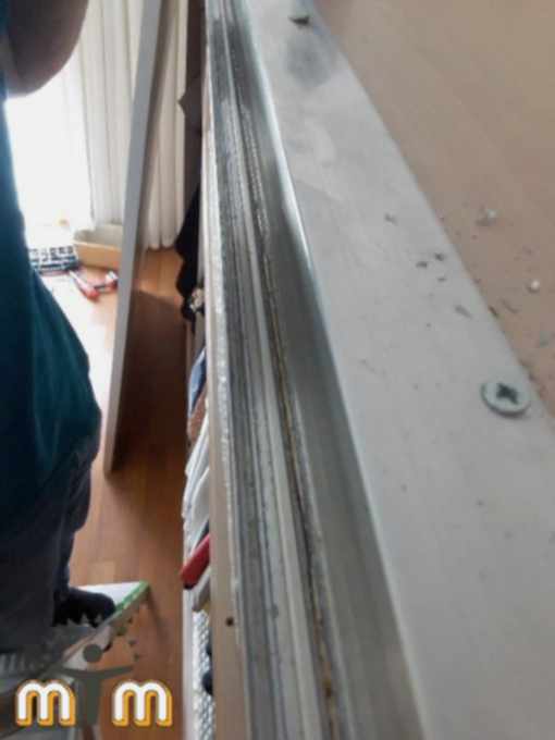 Kağıthane Yeşilce Mahallesi Mobilya Tamir Servis Mobilya tamir servisi olarak Yeşilce mahallesi mobilya tamiri konusunda hizmet veriyoruz. Mobilyalar yapısı gereği ahşaptan imal olması nedeniyle kolay hasar alabiliyor. Evden eve taşıma hizmeti veren bazı firmalar işlerini gelişi güzel yaptıklarından dolayı geride bir çok sorunlar bırakabiliyorlar. Mobilya tamir işlemi işinde deneyimli ve tecrübeli teknisyenler tarafından dikkatlice yapılmalıdır.