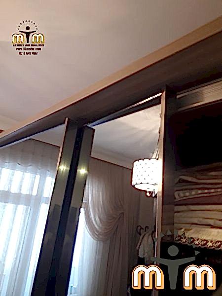 Küçükçekmece Yenimahalle Mahallesi Mobilya Tamir Servis Mobilya tamir servisi olarak Yenimahalle mahallesi mobilya tamiri konusunda hizmet veriyoruz. Mobilyalar yapısı gereği ahşaptan imal olması nedeniyle kolay hasar alabiliyor. Evden eve taşıma hizmeti veren bazı firmalar işlerini gelişi güzel yaptıklarından dolayı geride bir çok sorunlar bırakabiliyorlar. Mobilya tamir işlemi işinde deneyimli ve tecrübeli teknisyenler tarafından dikkatlice yapılmalıdır.