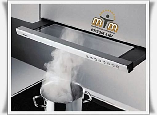 Ocak ile aspiratör ara mesafesi uygun ama çekim gücü yeterli değil? 75 santimetre üzerinde olursa aspiratörün buhar çekim performansı zayıf düşecektir. Ocak ile aspiratör mesafesi fazla olduğundan dolayı çıkan buharın bir kısmı etrafa yayılmasına neden olur. Bu mesafe oranları aspiratör üreticisinin talimatları yönünde montajının yapılması gerekir.