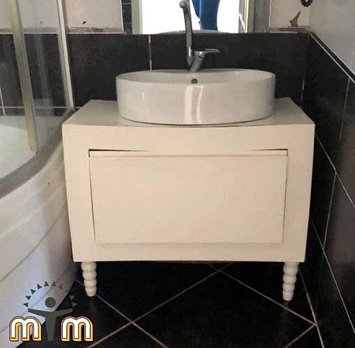 Zeytinburnu Yenidoğan Mahallesi Mobilya Montaj Servis Demontaj veya montaj işlemi yapılırken ilerleyen zamanlarda oluşabilecek sorunlarında önüne geçmek için gayret göstermeye çalışıyoruz. Bazı mobilyalar kaliteli olurken bazıları ise kalitesiz ürünlerden oluşur. Çalışma hayatımızda bu tür sorunlar genellikle internet mağazalarında hazır satılan modüler mobilyalarda daha sık karşılaşıyoruz. Mobilyalarınızın uzun ömürlü montaj işlemi için firmamız ile iletişime geçerek randevu talebinde bulunabilirsiniz.